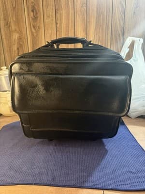 Black Leather Rolling Wheeled Laptop Briefcase Mobile Office Pilot Case - Image 1