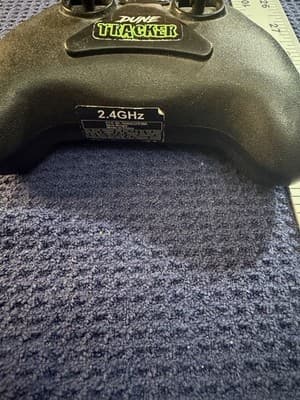 New Bright Dune Tracker 2.4GHz RC Replacement Controller No Battery Cover - Thumbnail 4