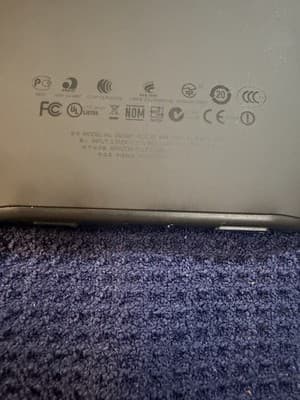 Amazon Kindle Keyboard 3rd Gen D00901 E-Reader Wi-Fi Black - Thumbnail 5