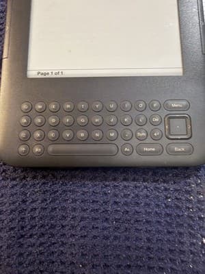 Amazon Kindle Keyboard 3rd Gen D00901 E-Reader Wi-Fi Black - Thumbnail 6