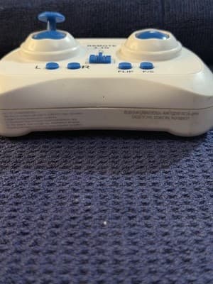 DGL Toys 2.4G RC Drone Remote Controller Replacement No Battery Cover - Thumbnail 6