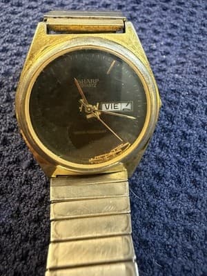 Lot 2 Vintage Watches Energia Triple Sensor Digital Sharp Quartz Parts Repair - Thumbnail 11