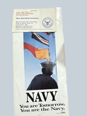 1986 US Navy NAVEDTRA Manuals Recruiting & Sea Cadet Lot - Thumbnail 12