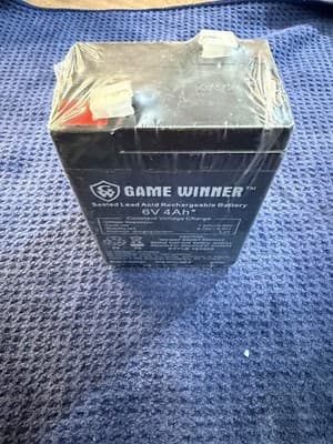 Game Winner 6V 4Ah Sealed Lead Acid Rechargeable Feeder Battery Style 165666 NEW - Image 1