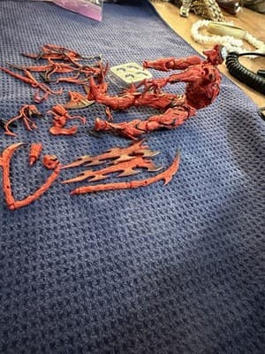 Kaiyodo Amazing Yamaguchi No.008 Carnage Revoltech Marvel Figure Loose Complete - Thumbnail 4