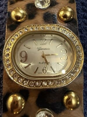 Geneva Platinum NO 9500 LC Leopard Cuff Watch Rhinestone Stud Japan Movt Women - Thumbnail 2