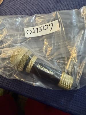 SelfieMic Gold Karaoke Selfie Stick Microphone Set Worlds Apart Used No Box - Thumbnail 9