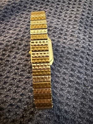 Vintage 1980s Betty's Import Ladies Gold Tone Running Quartz Watch Hong Kong - Thumbnail 6