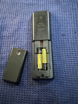 Emerson 32FNT004 OEM TV Remote Control LCD HDTV LE240EM4 LE290EM4 LE320EM4 - Thumbnail 4