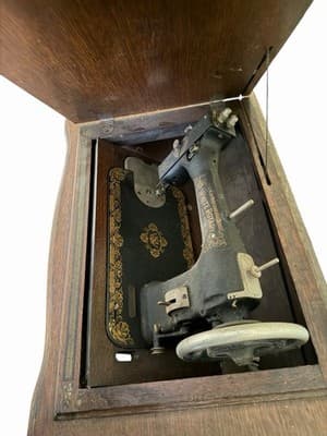 Antique White Rotary Sewing Machine Electric Treadle Cabinet w Manual - Thumbnail 8