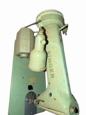 Vintage Singer 185K Sewing Machine w/ Wood Cabinet – Local Pickup - Thumbnail 6