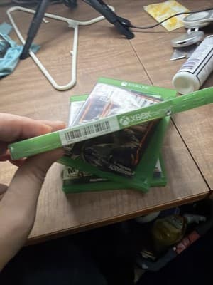 Grand Theft Auto v Premium Edition Xbox One, Mature Rating - Thumbnail 3