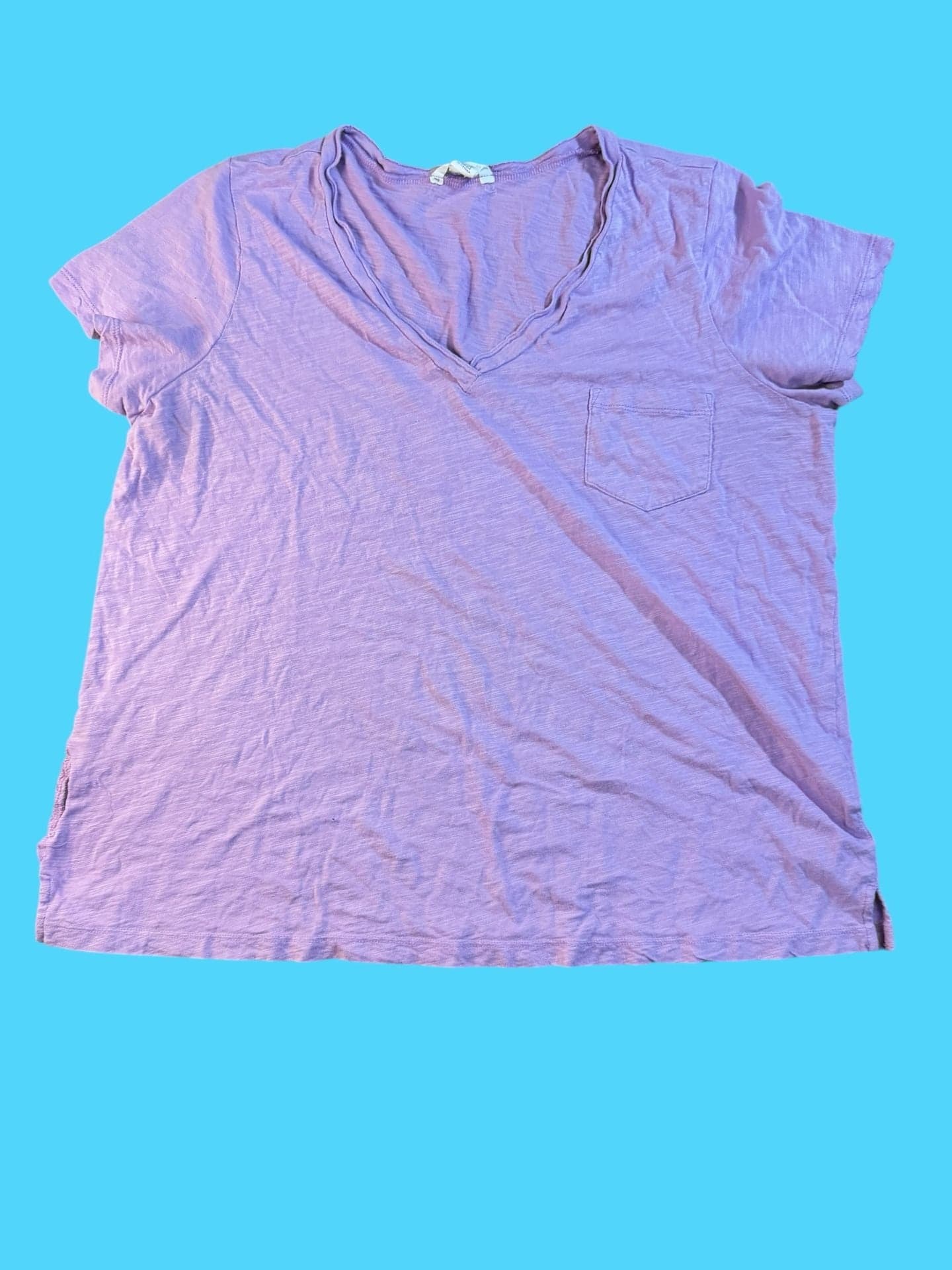 Caslon L V neck T shirt - Image 1