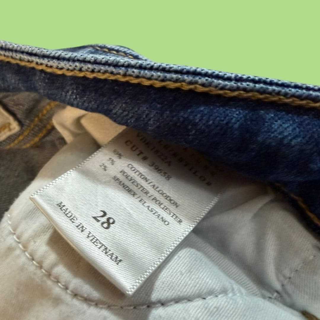 KanCan Signature Mid-Rise Ankle Skinny Distressed Raw Hem Jeans Size 28 - Thumbnail 4