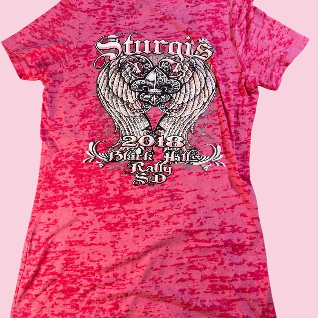 Sturgis 2018 Black Hills Rally SD Pink Burnout V-Neck T-Shirt - Thumbnail 2