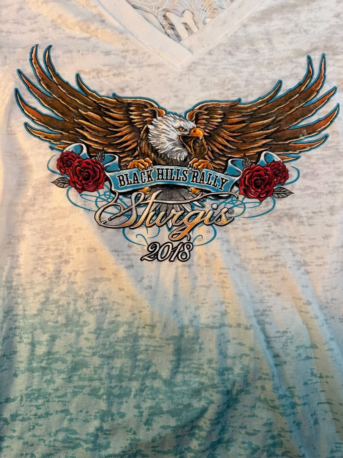 Womens Sturgis 2018 Black Hills Rally Eagle Graphic V-Neck T-Shirt Size L - Thumbnail 5