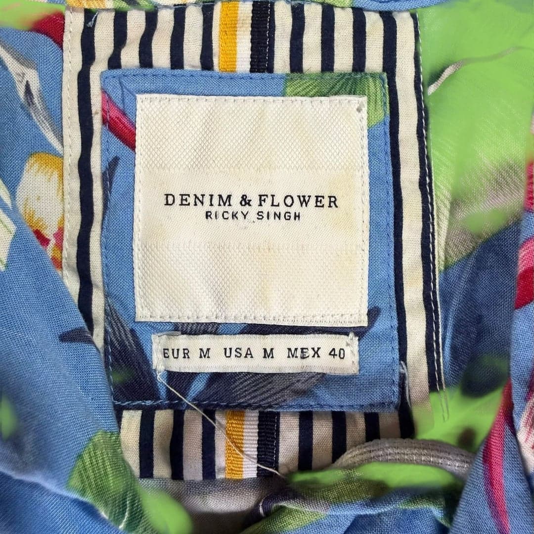 Denim & Flower Ricky Singh Mens Blue Floral Birds of Paradise Short Sleeve Butt - Thumbnail 3