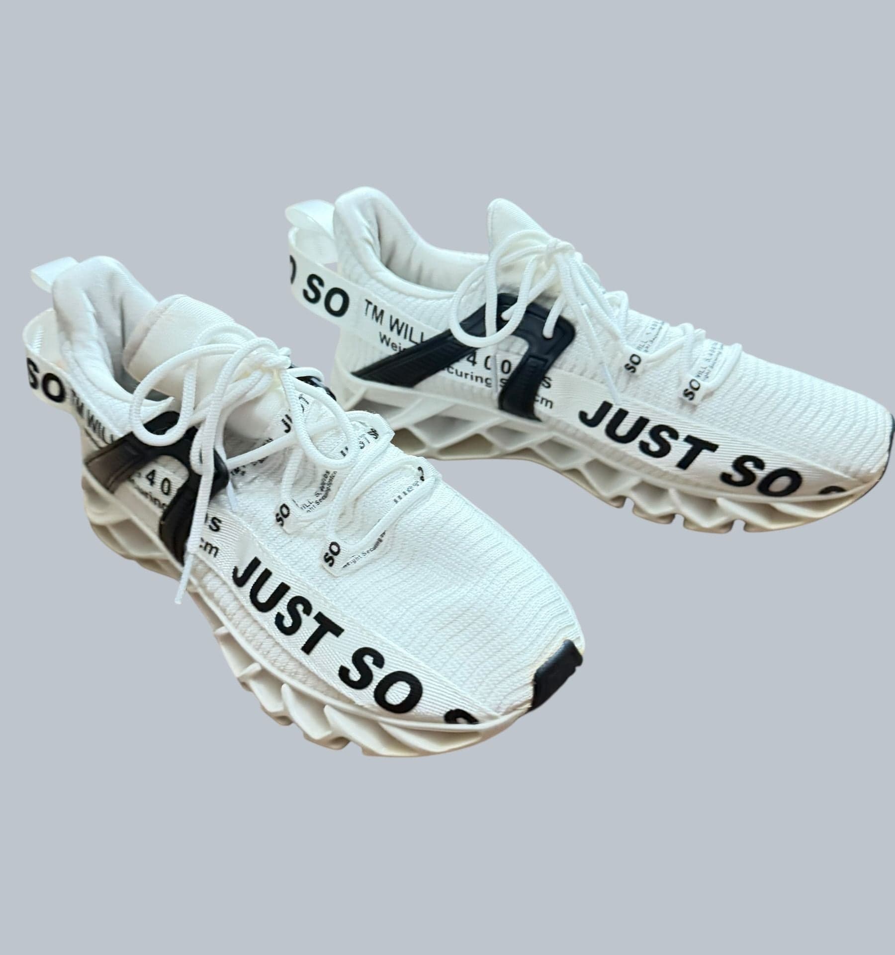 Just So So Men’s 7 / Women’s 8.5–9 (EU 40) White Blade Running Sneakers - Thumbnail 3