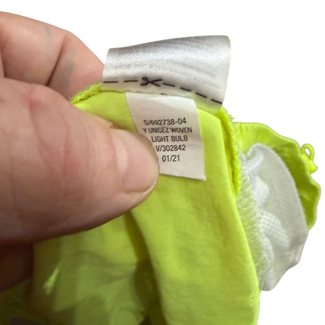 Old Navy Men’s Neon Green Swim Trunks XL Elastic Waist Nylon Shorts - Thumbnail 5