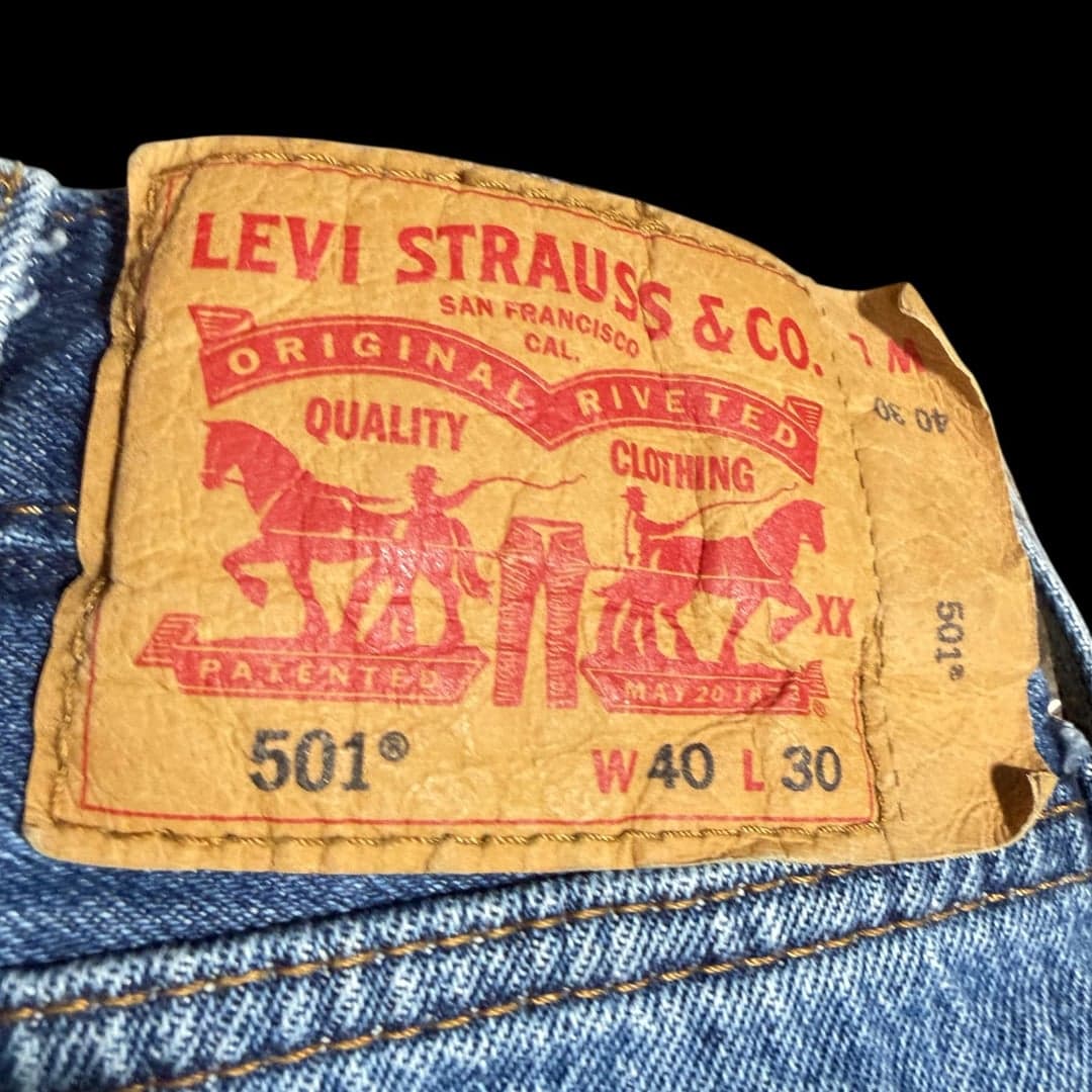 Levi’s 501 Original Fit Button Fly Blue Jeans Men’s W40 L30 - Thumbnail 5