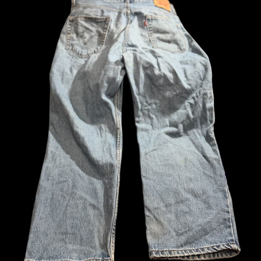 Levi’s 550 Relaxed Fit Jeans Men’s 34x30 Light Wash Zipper Fly Denim - Thumbnail 3