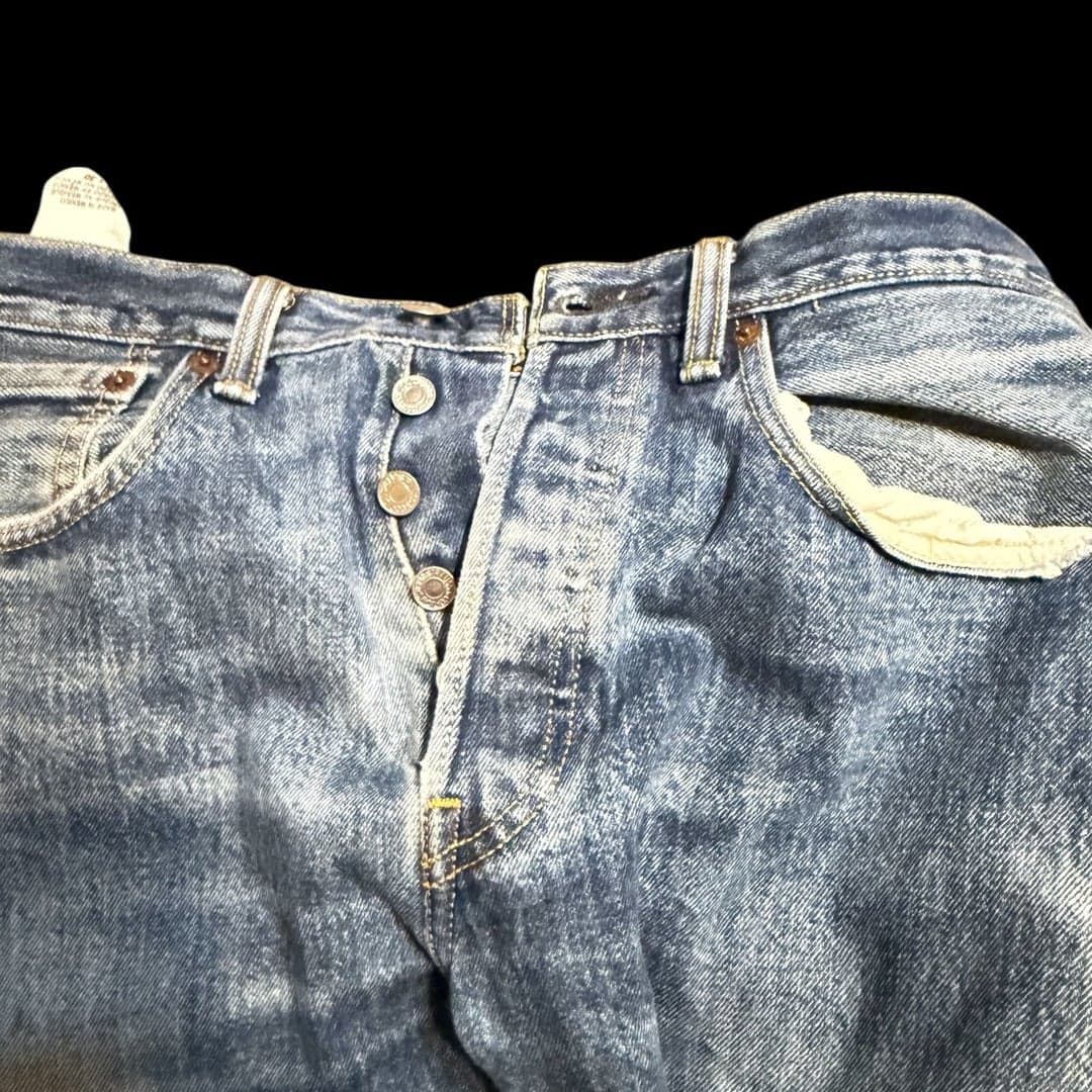 Levi’s 501 Original Fit Jeans W31 Distressed Faded Button Fly Workwear - Thumbnail 4