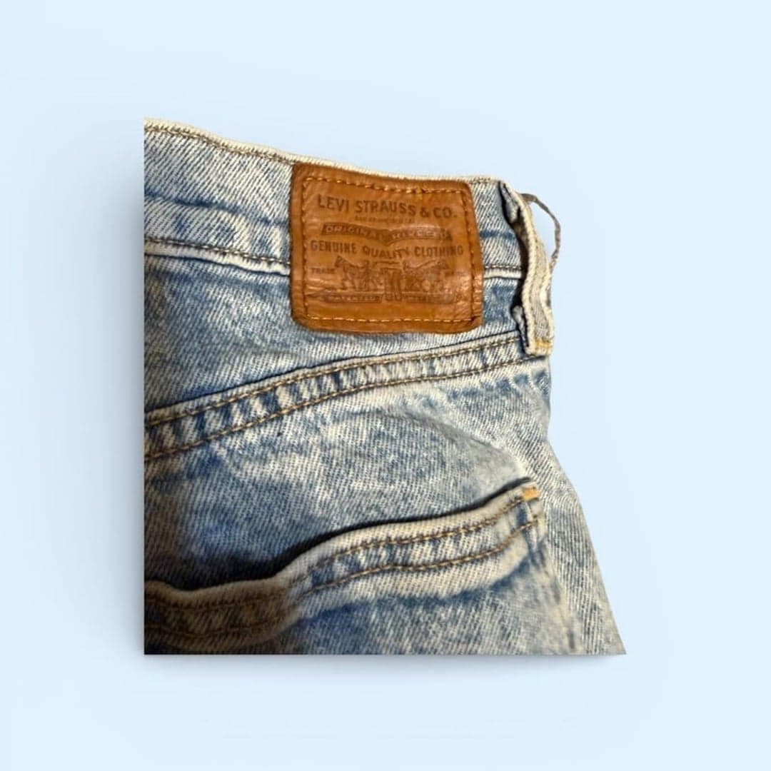 Vintage LEvi’s Big E Ribcage Straight W28 L27 - Thumbnail 5