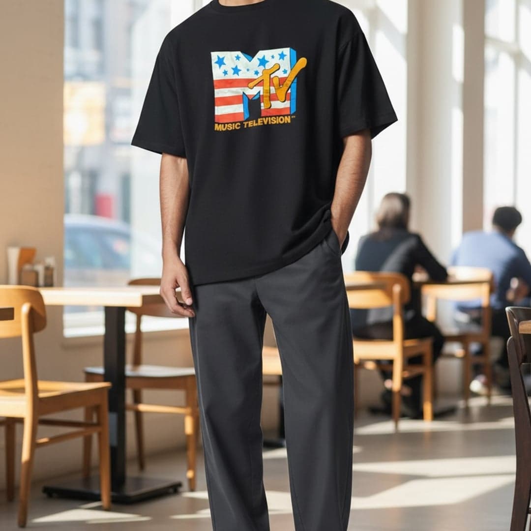 MTV American Flag Logo T-Shirt - Thumbnail 2