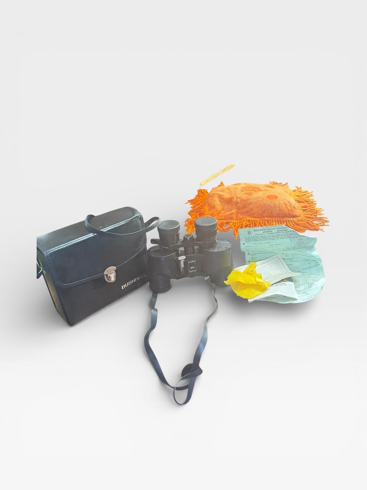 Vintage 1980s Bushnell Sportview 7-15x35 Zoom Binoculars with Leather Case