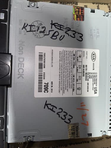 OEM 2014 2015 2016 KIA SOUL AM/FM/CD/MP3/SAT RADIO 96170B2090CA KI125BU - Thumbnail 5