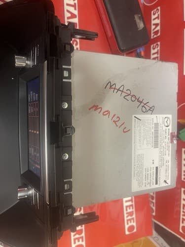 2014 - 2016 Mazda 6 OEM AM FM Radio CD Player Touchscreen Navigation Receiver - Thumbnail 6