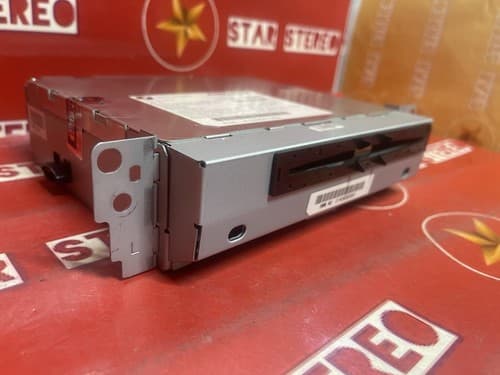 2010 2011 2012 BMW 530i Radio Stereo CD Player Receiver 9 282 033 RL BM140U - Thumbnail 2