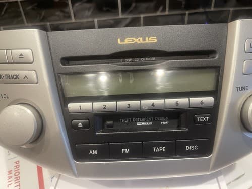 2005-2006 Lexus RX330 RX400h Radio and 6 CD Player 86120-48510 P6847 TO141U - Thumbnail 3