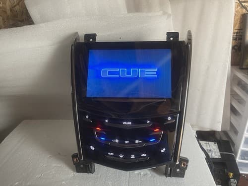 13-16 Cadillac SRX CUE Navigation Touch Screen Display Unit With Heated Seatss - Thumbnail 3