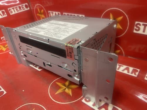 2008-2012 Land Rover LR2 Radio Receiver 6 Disc CD Player 7G9N-18C815-TA OEM - Thumbnail 3