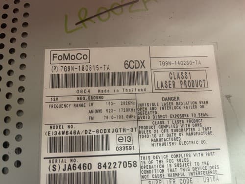 2008-2012 Land Rover LR2 Radio Receiver 6 Disc CD Player 7G9N-18C815-TA OEM - Thumbnail 5