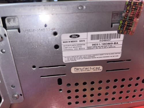 07-09 Ford FUSION Radio Receiver AM-FM-CD-MP3 ID 9E51-18C869-BA FO110U - Thumbnail 5