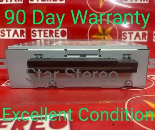 2007-2009 Volvo XC90 AM-FM Radio with Single Disc CD 31260536 VO122AU - Image 1