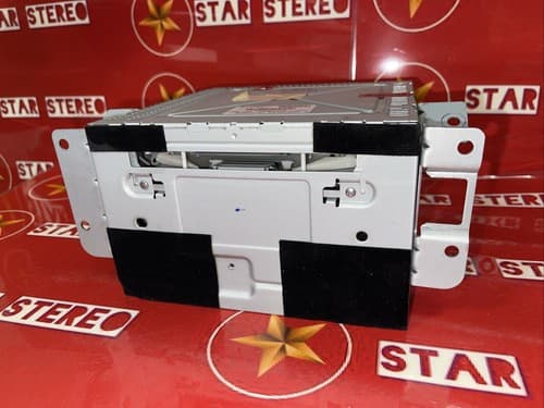 2008-2008 Ford Focus Am Fm Cd Player Radio Receiver YL449 8S4T18C869EM FO 128U - Thumbnail 3