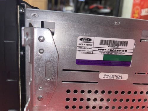 2006-2007 Mercury Montego AM FM CD Player Radio OEM P/N 6F9T-18C869-BC FO104U - Thumbnail 5