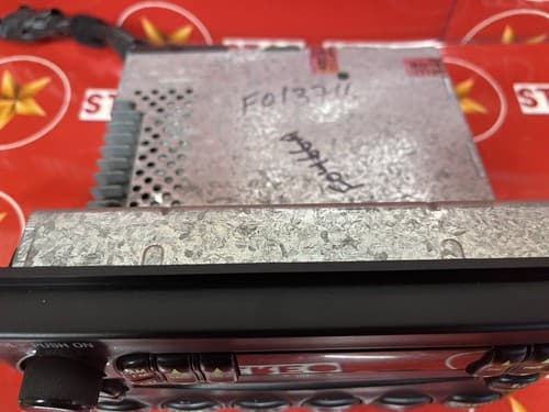 2002-2005 Ford Explorer XLT XLS Single CD AM FM 4L2T-18C815-EA OEM FO137U - Thumbnail 5