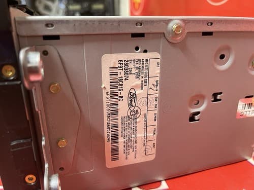 Radio Unit Am/fm Radio 6 Disc Cd Ford F-250 Super Duty 6F9T-18C815-BC FO103U - Thumbnail 5