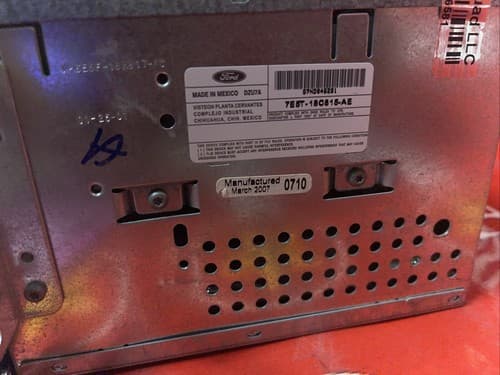 Ford Fusion 2007 Mercury Milan Radio OEM AM FM 6 Disc CD 7E5T-18C815-AE FO101U - Thumbnail 5
