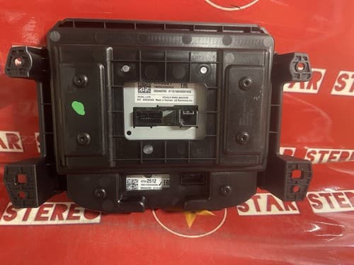 17 18 19 Chevy GM SILVERADO SIERRA RADIO DISPLAY SCREEN 42430301 GM134U - Thumbnail 4