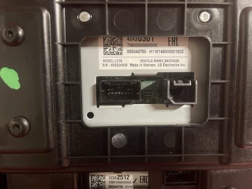 17 18 19 Chevy GM SILVERADO SIERRA RADIO DISPLAY SCREEN 42430301 GM134U - Thumbnail 5