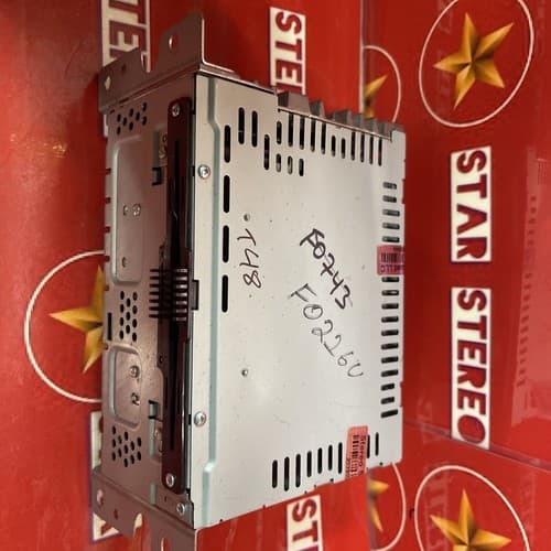 2013 - 2016 Lincoln MKS OEM CD Player AM FM Receiver Satellite DAST-19C107-HC - Thumbnail 3