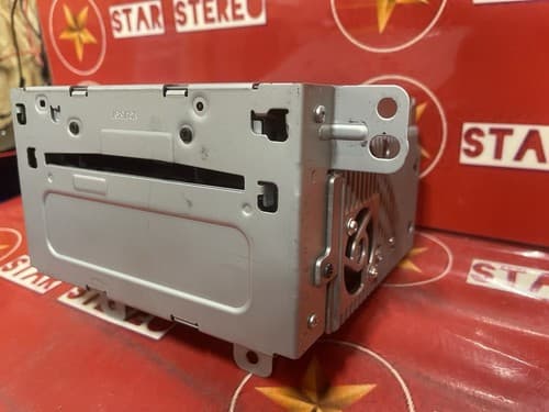 2014-2016 Chevrolet Cruze Am Fm Cd Player Radio Receiver 27926137 GM137U - Thumbnail 2