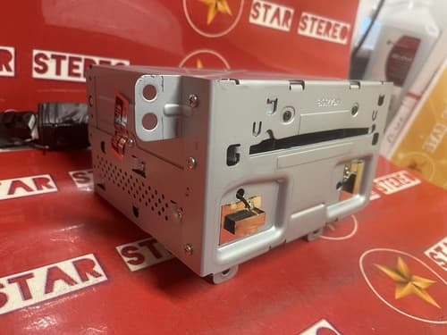 2013 Buick Chevrolet GMC AM FM Radio mp3 CD Player Part 23135481 GM151U - Thumbnail 3