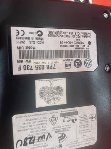 OEM 2015 Volkswagen Passat 1.8L Passat Jetta Bluetooth Module 7P6 035 730 F - Thumbnail 4