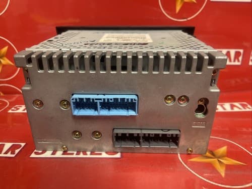 2003-2004 Acura MDX AM-FM 6CD Cassette 1XF1 39100-S3V-A500 AC140U - Thumbnail 4